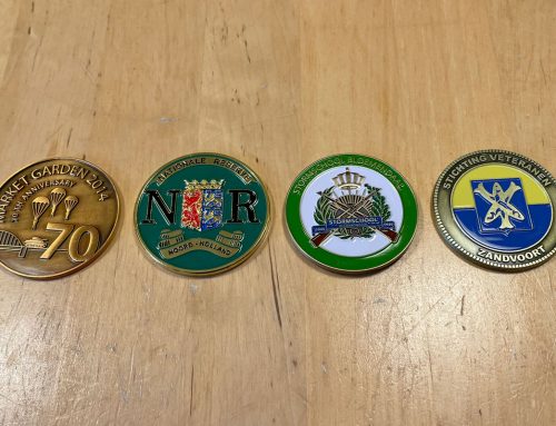 De Militaire Challenge Coin – Een klein muntje met een grote betekenis