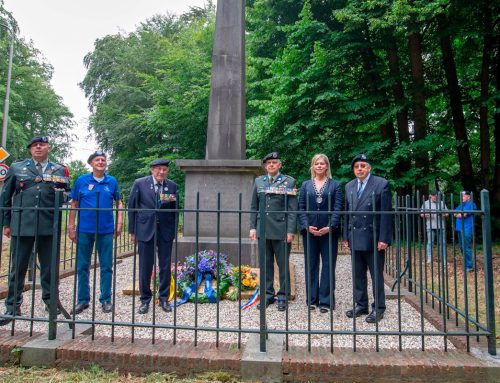 Herdenking Slag bij het Manpad houdt geschiedenis levend